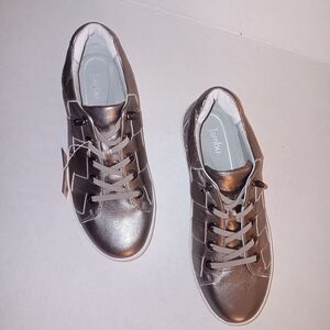 Jambu Shiny Silver Lace-Up Leather Sneakers Sz 8M NWOT